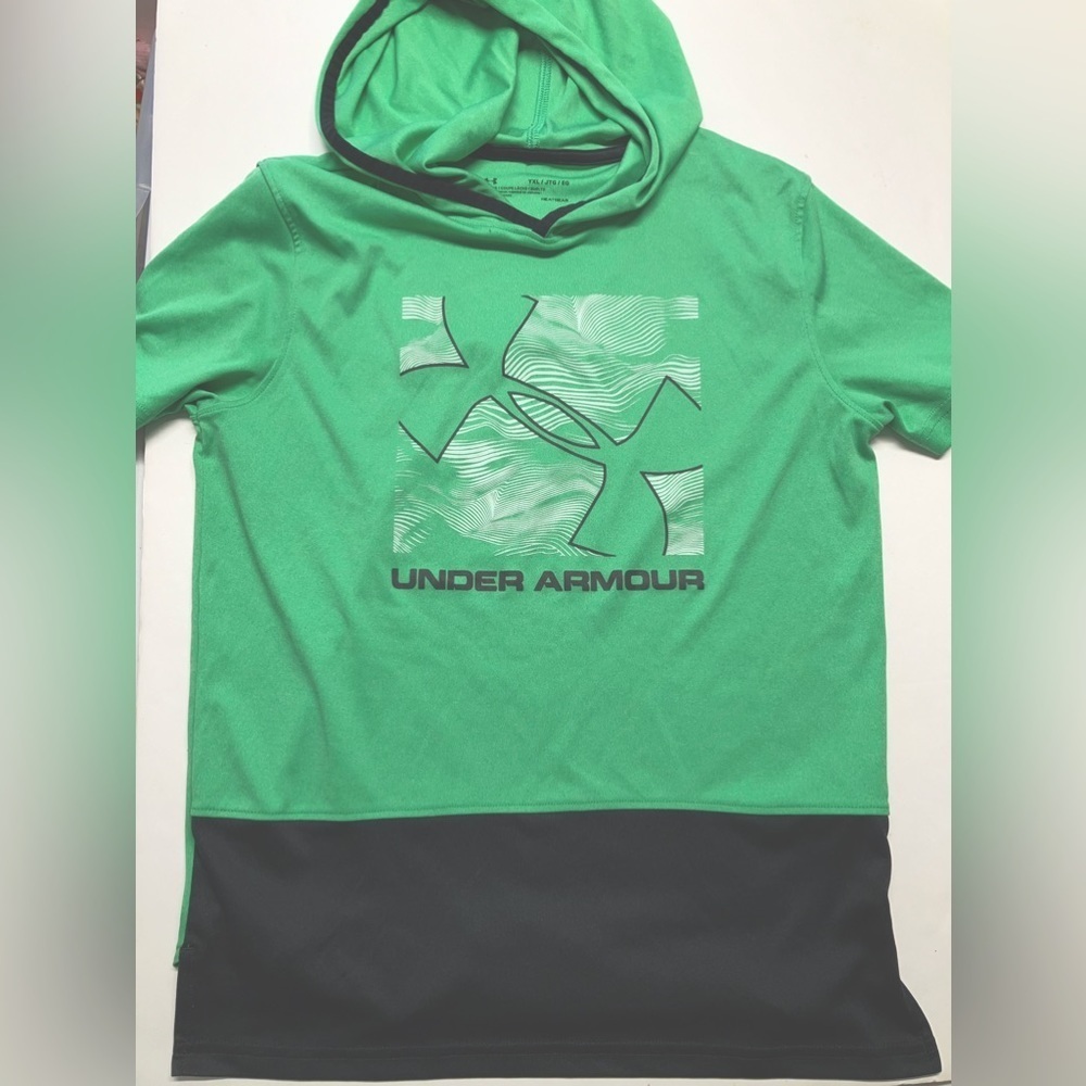 Under Armour Boy’s Heatgear Hoodie T Shirt, Green/Black, YXL, Short Sleeves